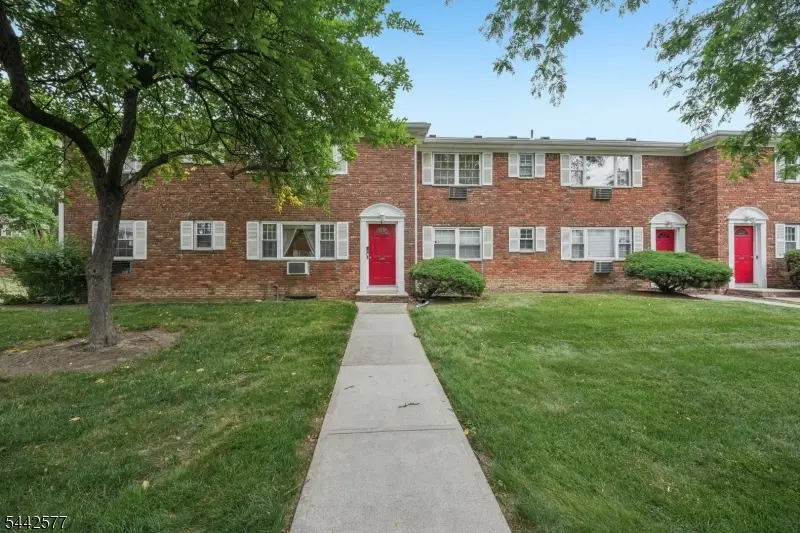 1255A Valley Rd #A, Wayne, NJ 07470 - #1
