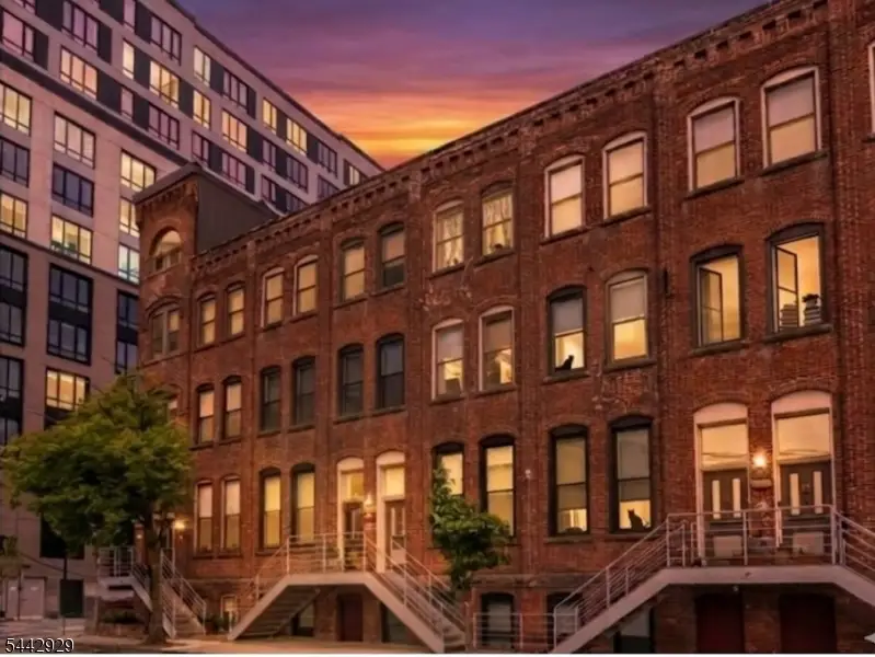 54-60 Mcwhorter St Unit 105 #105, Newark, NJ 07105 - #1