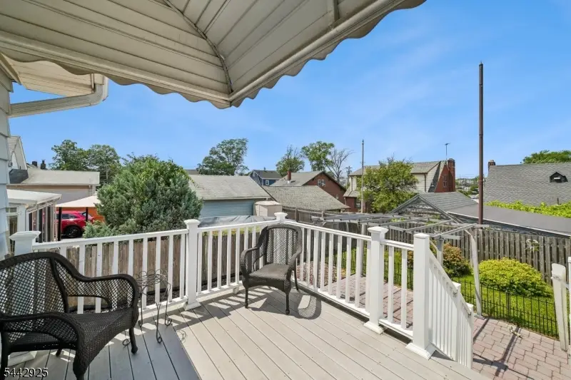 23 Park Ave, Garfield, NJ 07026 - #3