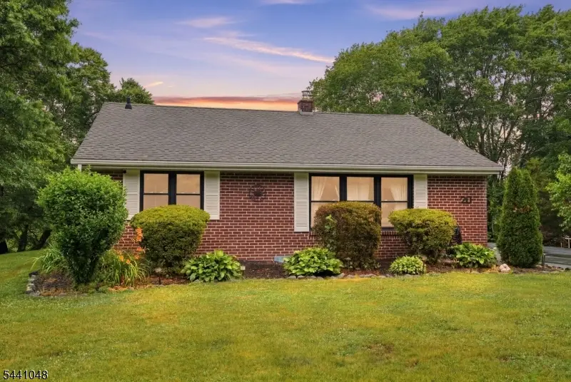 20 Poplar Rd, Ringoes, NJ 08551 - #1
