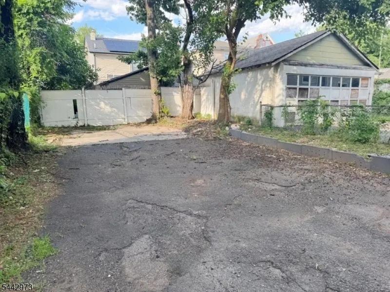 52 Olympic Ter, Irvington, NJ 07111 - #2