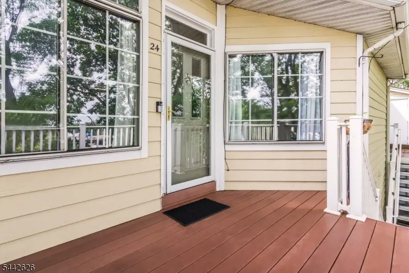 24 Wescott Road #24, Bedminster, NJ 07921 - #2
