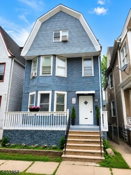 327 Amherst St, East Orange, NJ 07018 - #1