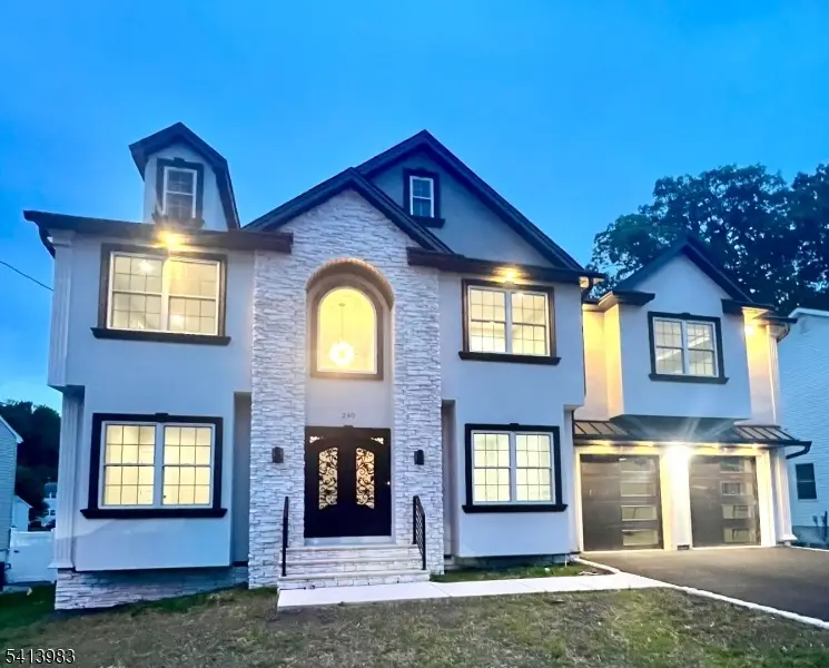 240 Atlantic Dr, Parsippany Troy Hills, NJ 07054 - #3