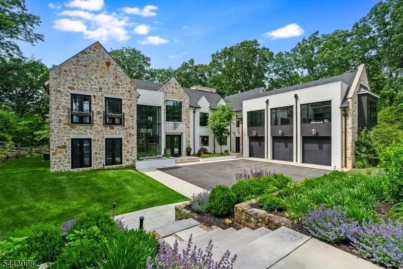 175 Round Top Rd, Bernardsville, NJ 07924 - #2