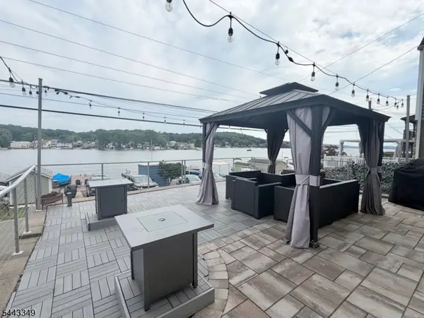 33 S Lakeside Ave, Jefferson Twp., NJ 07849