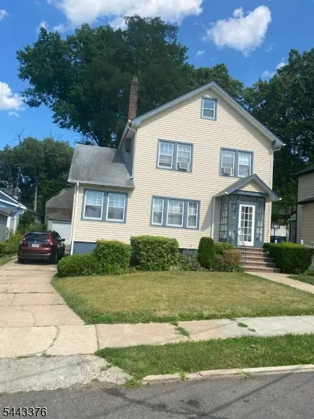 71 E 36th St, Paterson, NJ 07514 - #1