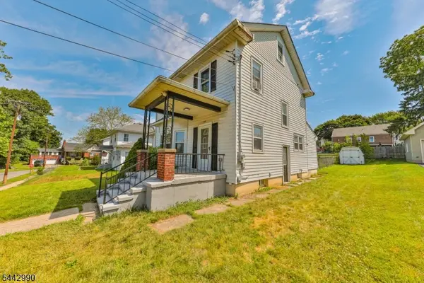 205 Pennsylvania Ave, Pohatcong Twp., NJ 08865