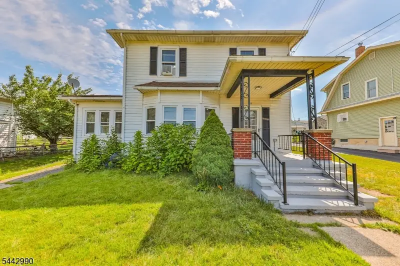 205 Pennsylvania Ave, Alpha, NJ 08865 - #2