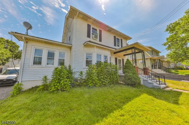 205 Pennsylvania Ave, Alpha, NJ 08865 - #3