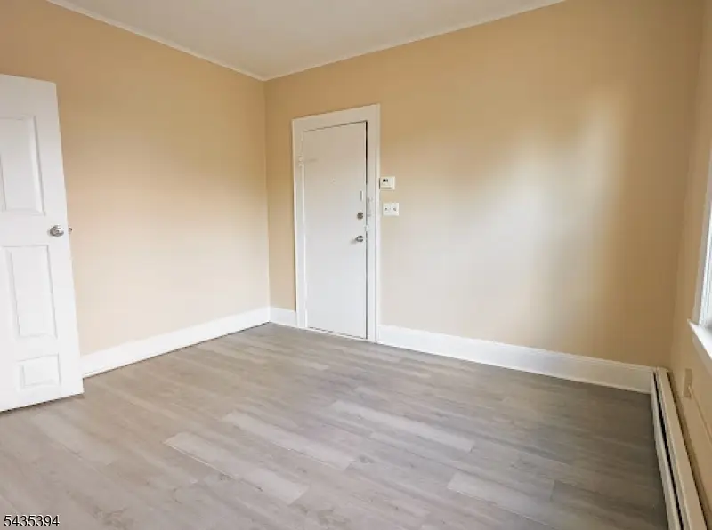 1010 Kilsyth Rd, Elizabeth, NJ 07208 - #3