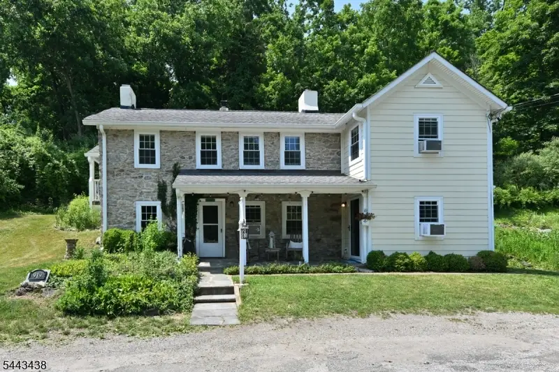 919 Wall St, Stillwater, NJ 07860 - #1