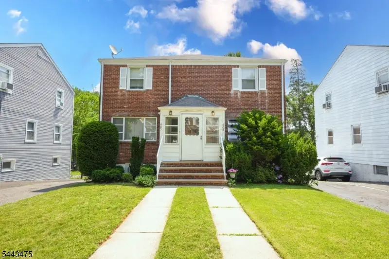 605 Linden Ave, Teaneck, NJ 07666 - #1