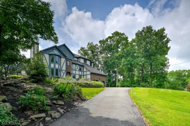 185 Alpine Trl, Lake Mohawk, NJ 07871 - #2