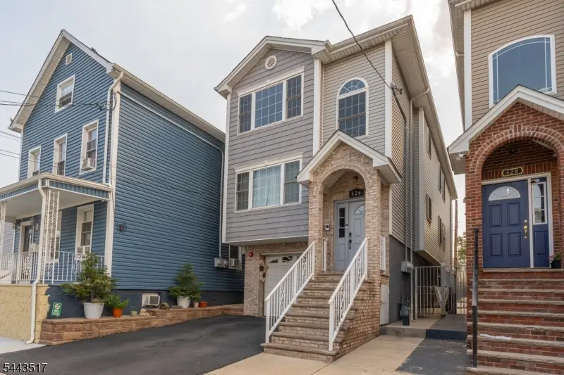426 Marshall St, Elizabethport, NJ 07206 - #2