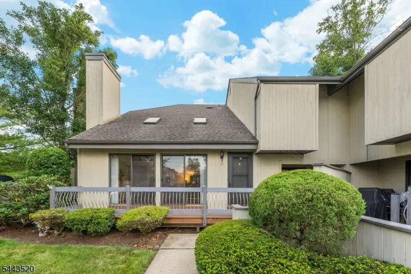 29 Brook St, Franklin, NJ 08873 - #2