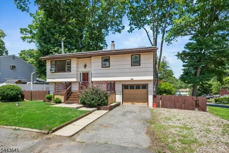 1 Arthur Rd, Hopatcong, NJ 07843 - #3