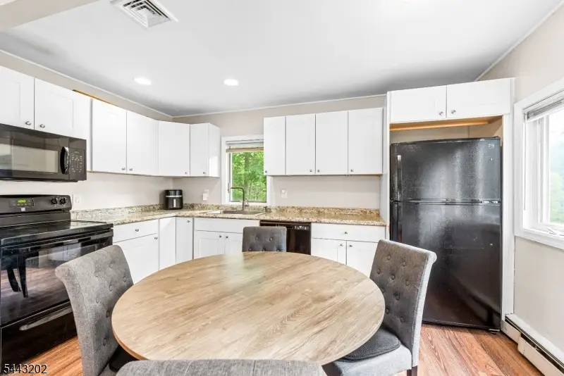 744 Brooklyn Mountain Rd, Hopatcong, NJ 07843 - #2
