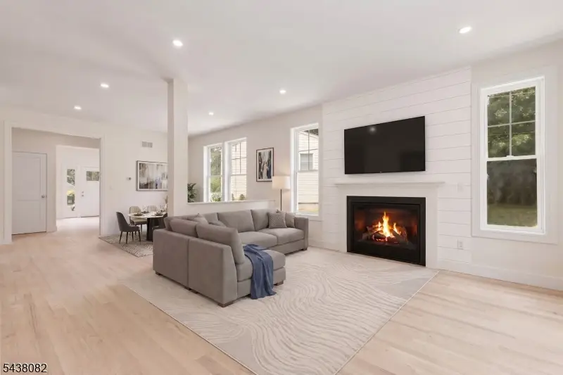 21 Woodruff Ct, New Providence, NJ 07974 - #3