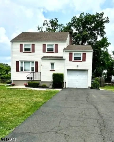 220 Penfield Pl, Dunellen, NJ 08812 - #2