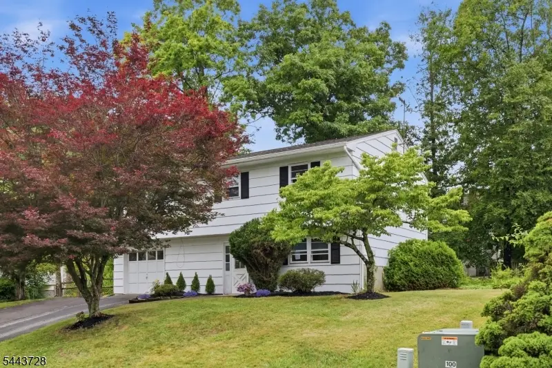 38 Birch Dr, Newton, NJ 07860 - #2
