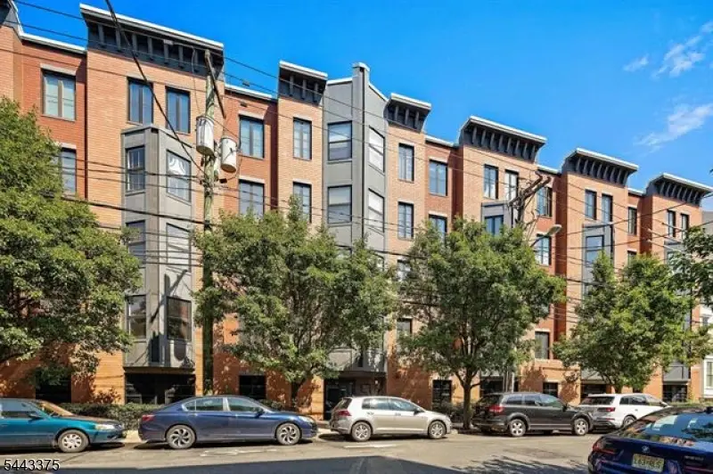 725 Jefferson St #28, Hoboken, NJ 07030 - #1