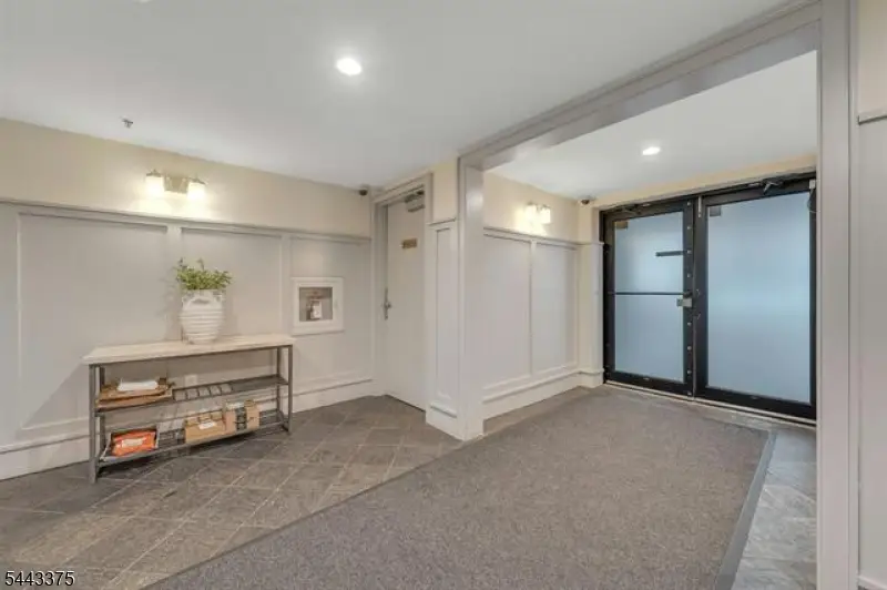 725 Jefferson St #28, Hoboken, NJ 07030 - #3