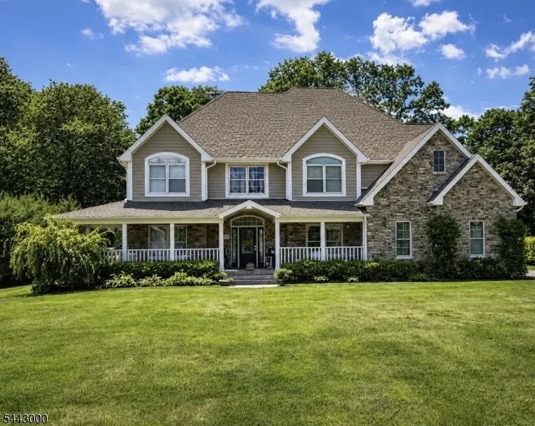 109 Overlook Ave, East Hanover, NJ 07936 - #1