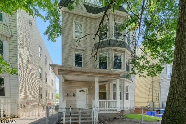 46 Seymour Ave, Newark City, NJ 07108