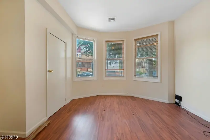 46 Seymour Ave, Newark, NJ 07108 - #3