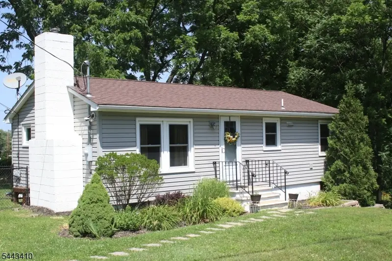 12 Clover Ln, Glenwood, NJ 07418 - #3
