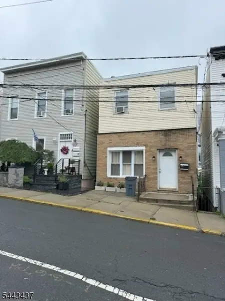 6212 Polk St, West New York, NJ 07093 - #1