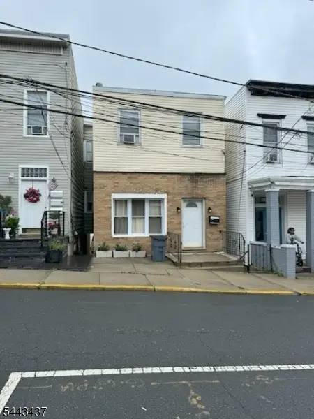 6212 Polk St, West New York, NJ 07093 - #2