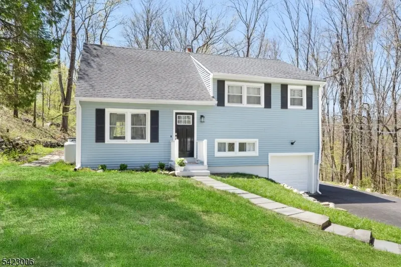 34 Rogers Ln, Sparta, NJ 07871 - #2
