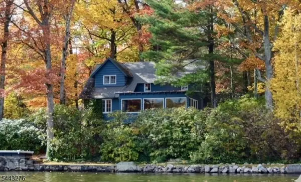2064 Lakeside Dr, Vernon Twp., NJ 07422