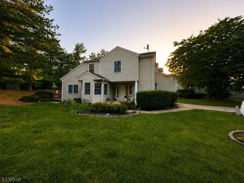 1 Cliffside Ct, Hardyston, NJ 07419 - #1
