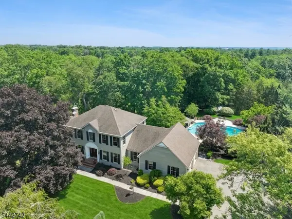 14 Menlo Dr, Readington Twp., NJ 08889