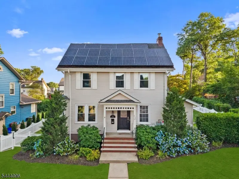 251 High St, Nutley, NJ 07110 - #2