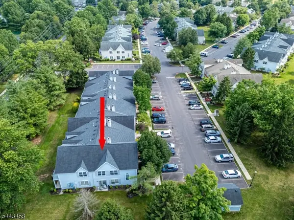 1 Gregory Ln, Franklin Twp., NJ 08823