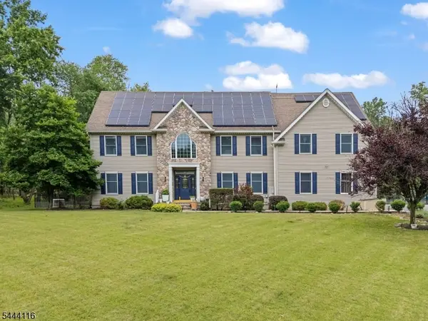 164 E Mountain Rd, Hillsborough Twp., NJ 08844