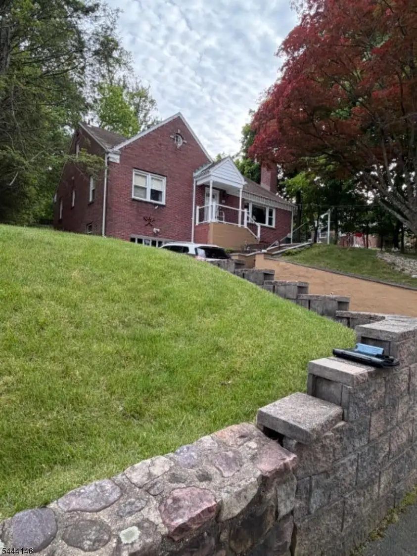 114 Sussex Ave, Morristown, NJ 07960 - #1