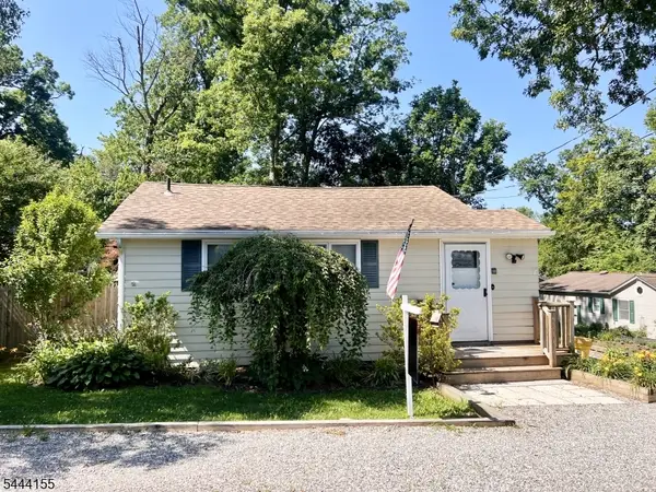 89 Tintle Ave, West Milford Twp., NJ 07480