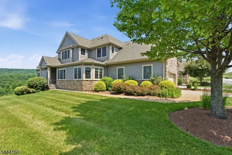 98 Tarrington Rd, Hamburg, NJ 07419 - #1