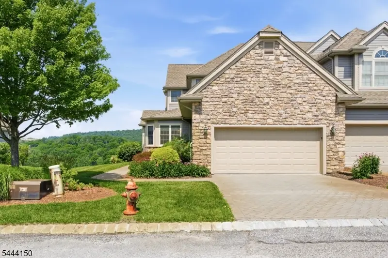 98 Tarrington Rd, Hamburg, NJ 07419 - #3
