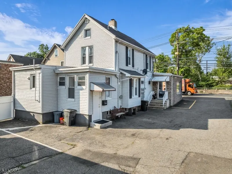 114 E Main St, Little Falls, NJ 07424 - #3