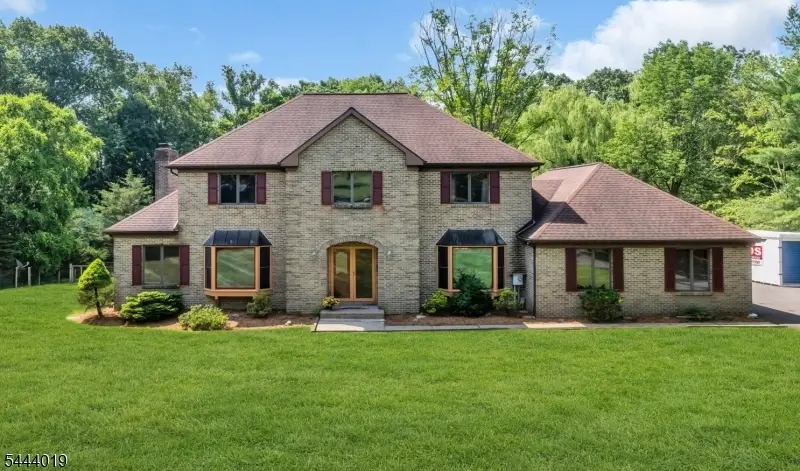 10 Tara Ct, Hardwick, NJ 07825 - #1