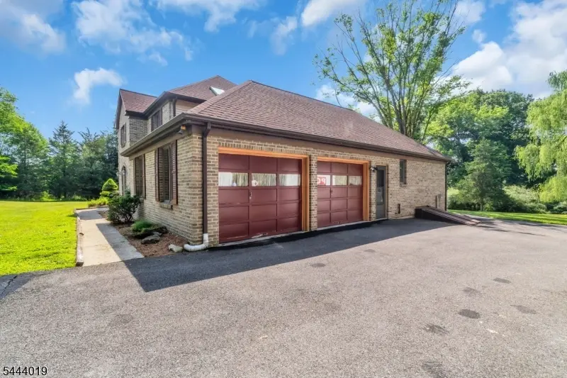 10 Tara Ct, Hardwick, NJ 07825 - #2