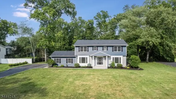 42 Berkshire St, Hanover Twp., NJ 07981