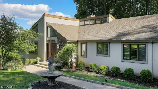 2 Springdale Ln, Warren Twp., NJ 07059