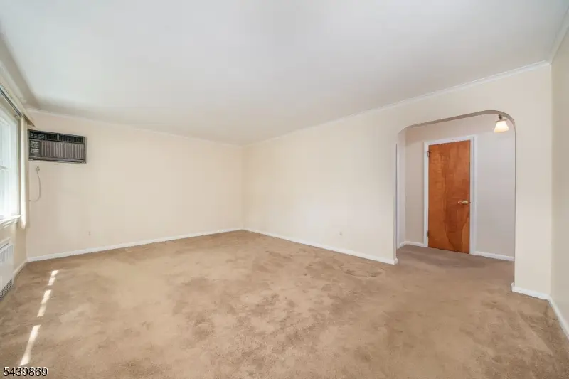 1 Roosevelt Blvd, Florham Park, NJ 07932 - #3